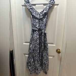 Vineyard Vines Navy and White Printed Maxi Dress with Tie Waist